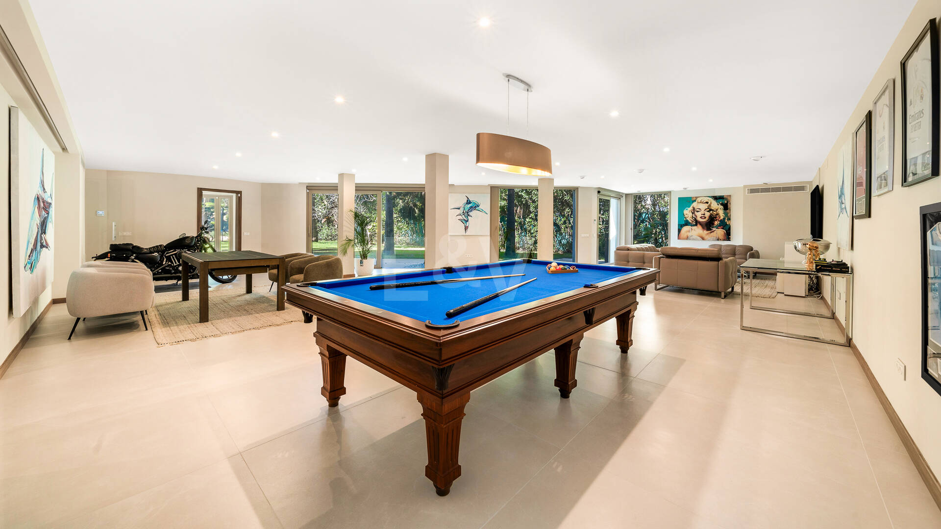 Sofisticada villa cerca de la playa y el golf de Guadalmina