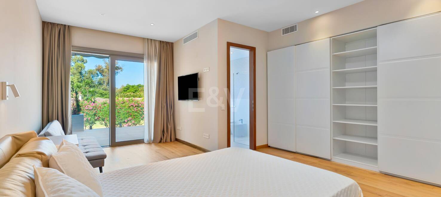 Sophisticated Villa Near Guadalmina’s Beach & Golf