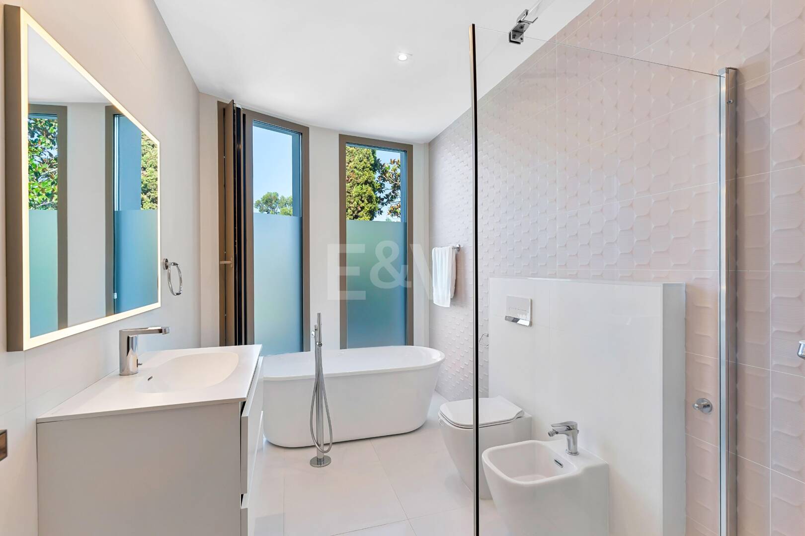 Exklusive Villa in der Nähe von Guadalminas Strand und Golfplatz