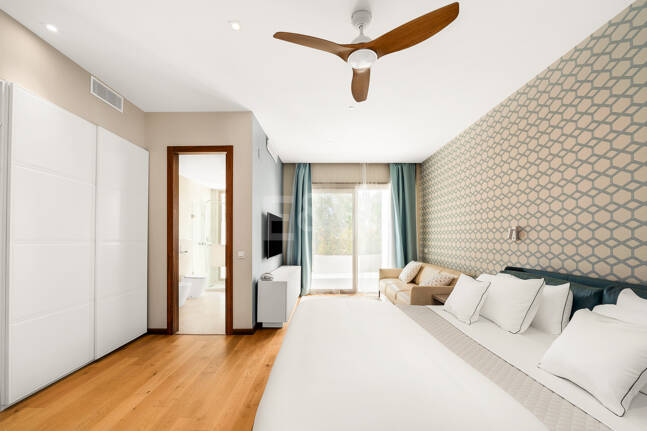 Sofisticada villa cerca de la playa y el golf de Guadalmina