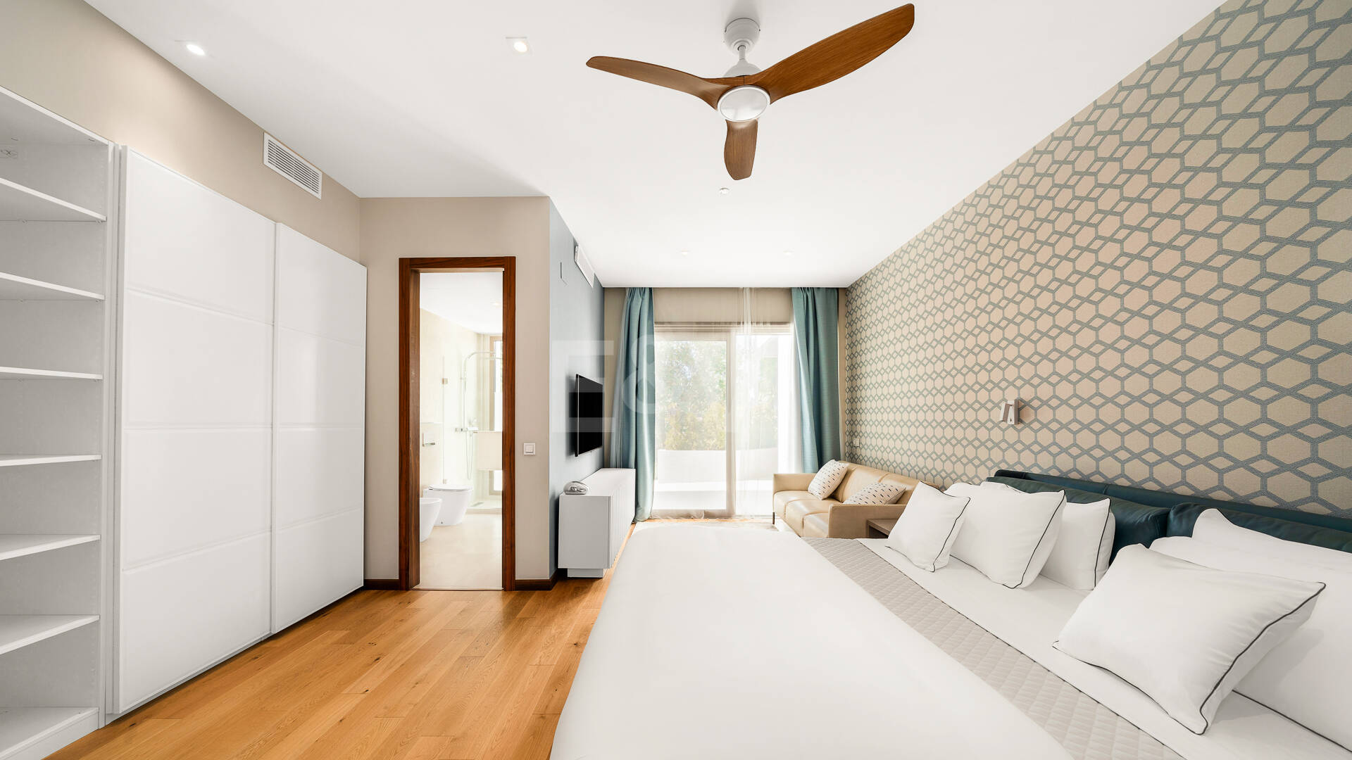 Sofisticada villa cerca de la playa y el golf de Guadalmina