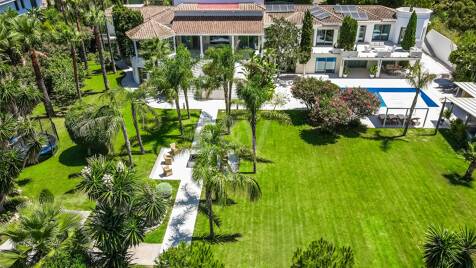 Villa Sofisticada Cerca de la Playa y el Golf de Guadalmina