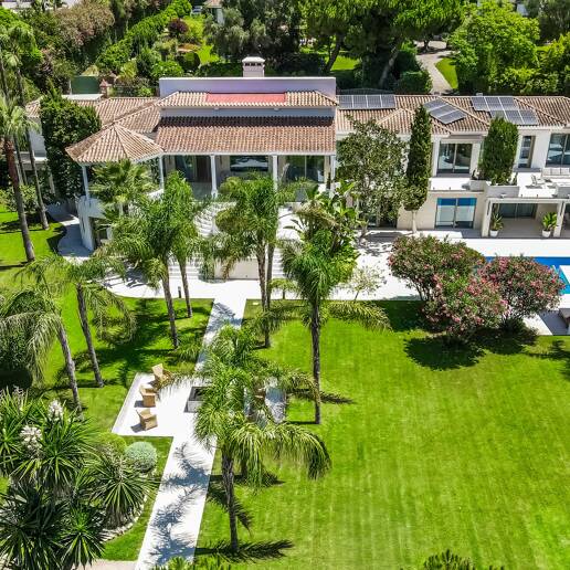 Wyrafinowane Villa Blisko plaży i golfa Guadalminy