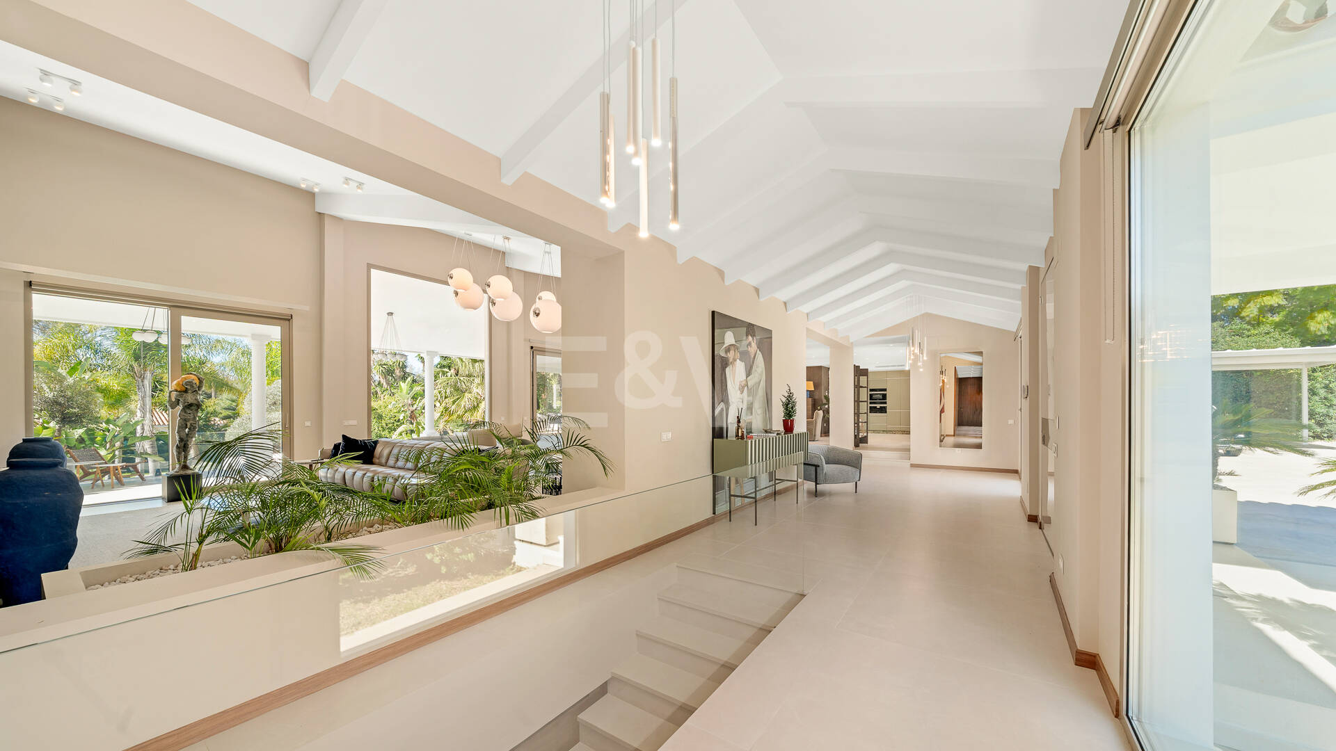 Sofisticada villa cerca de la playa y el golf de Guadalmina