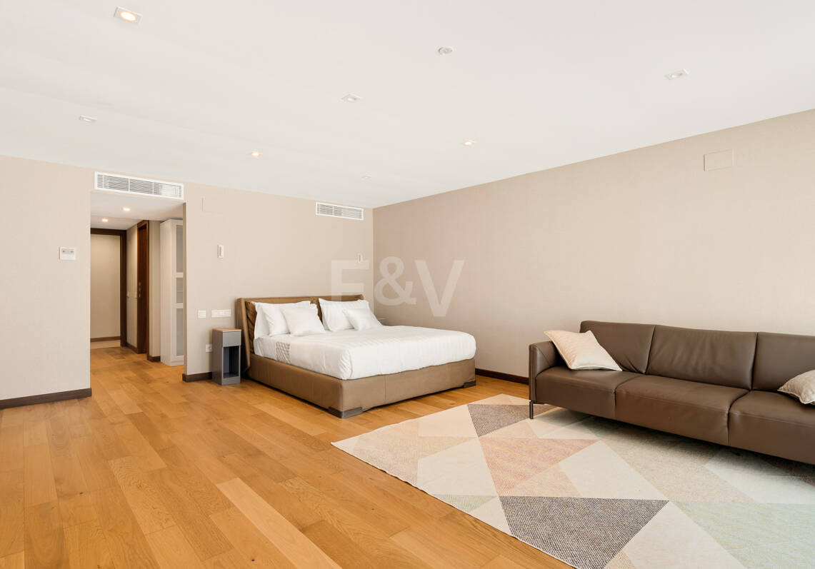 Sophisticated Villa Near Guadalmina’s Beach & Golf