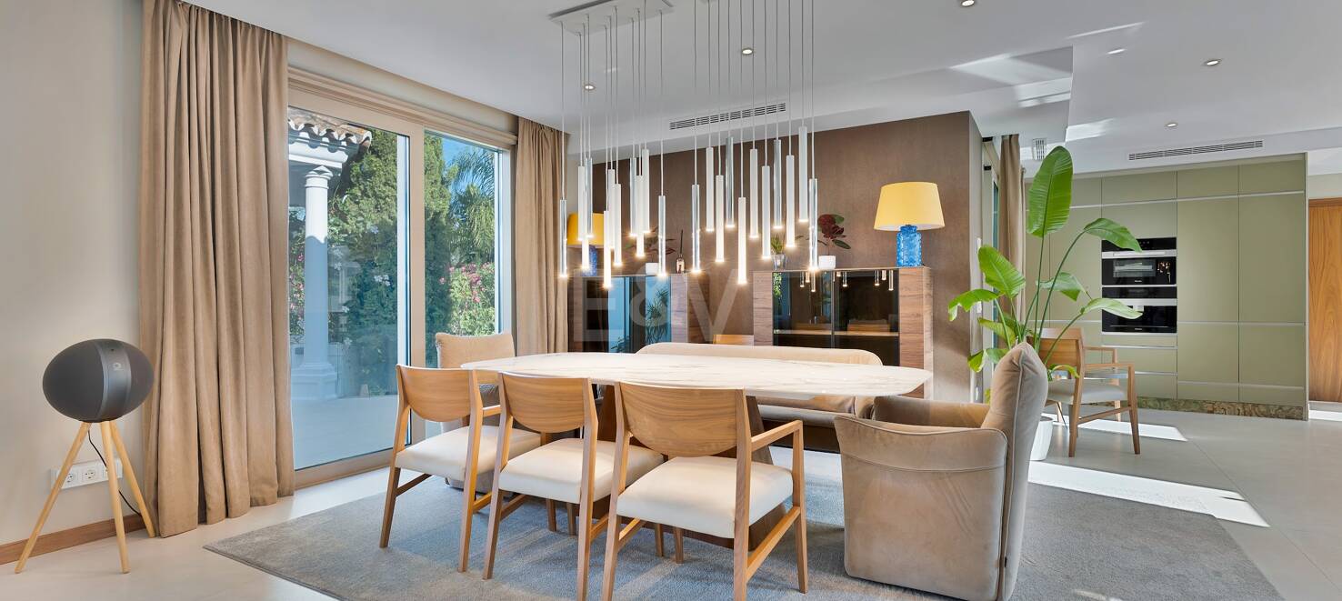 Sophisticated Villa Near Guadalmina’s Beach & Golf