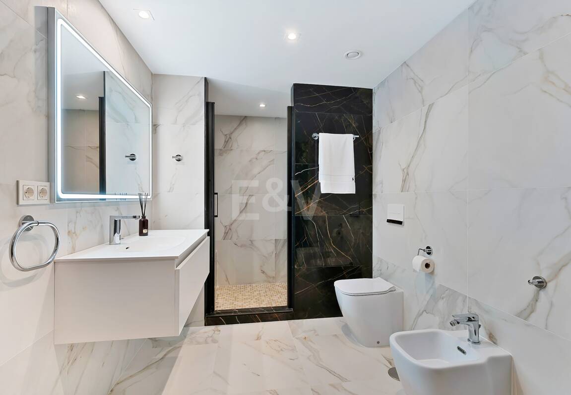 Exklusive Villa in der Nähe von Guadalminas Strand und Golfplatz