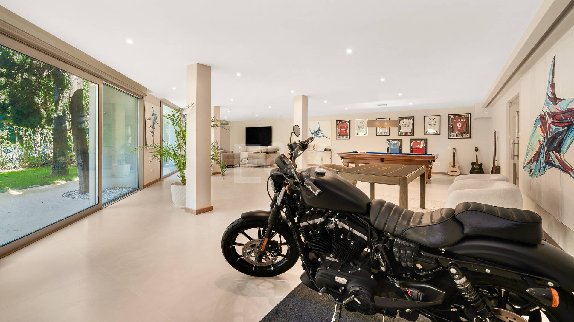 Sofisticada villa cerca de la playa y el golf de Guadalmina