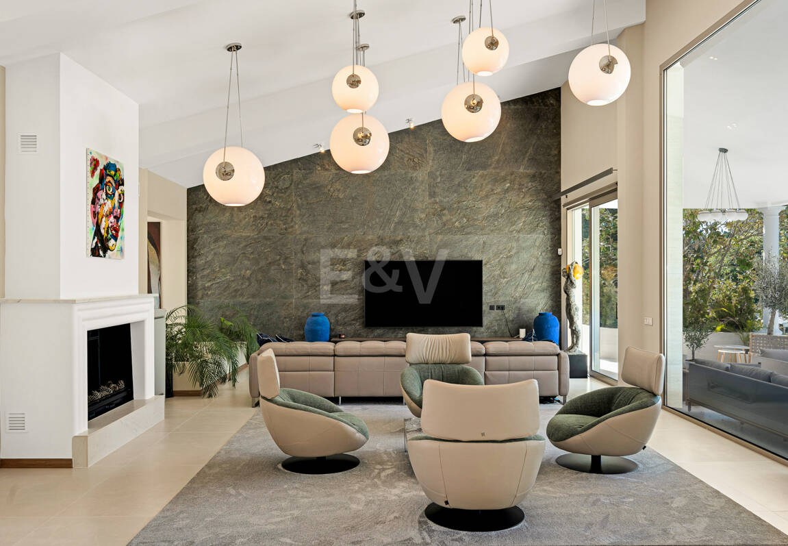 Sofisticada villa cerca de la playa y el golf de Guadalmina