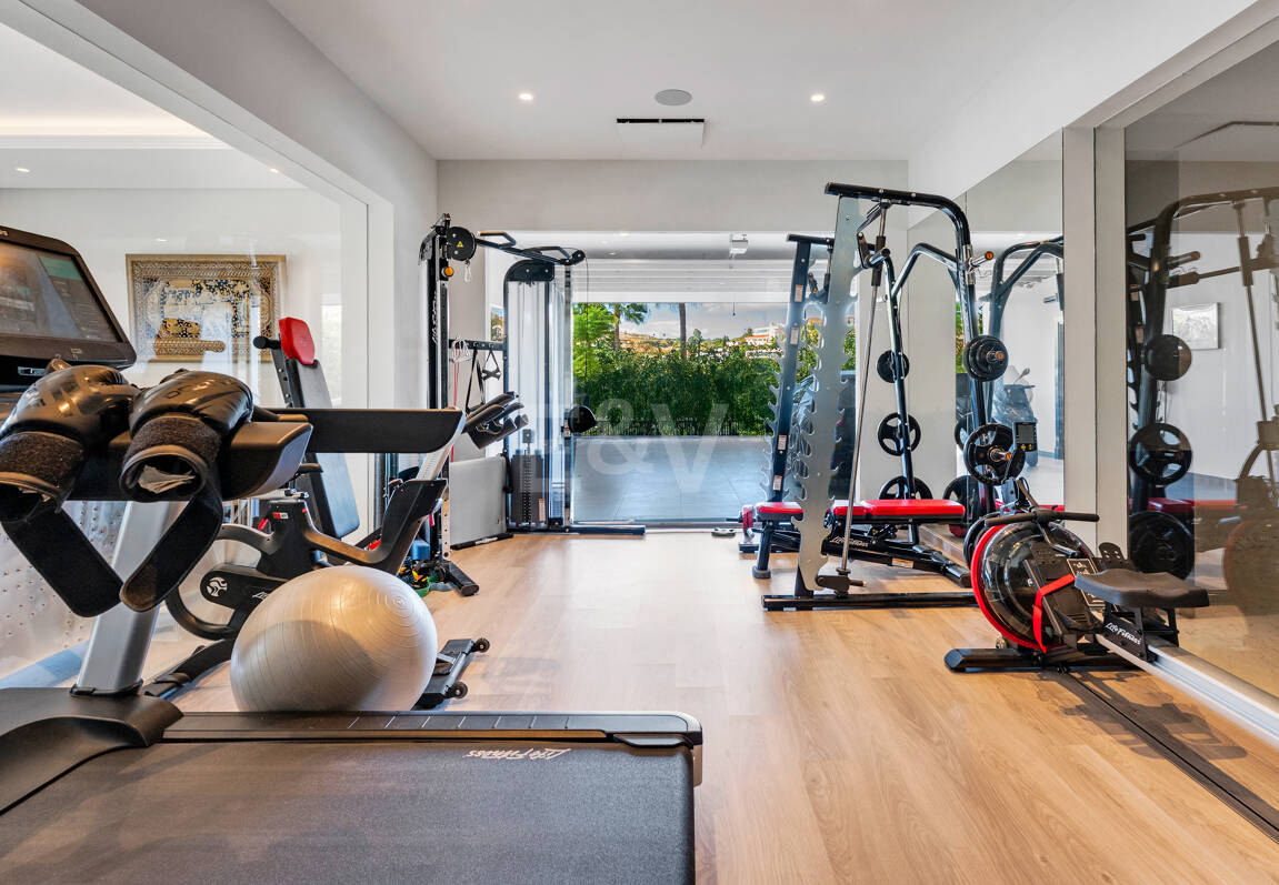 Grand Classical Villa z widokiem na Morze Panoramiczne i Golf