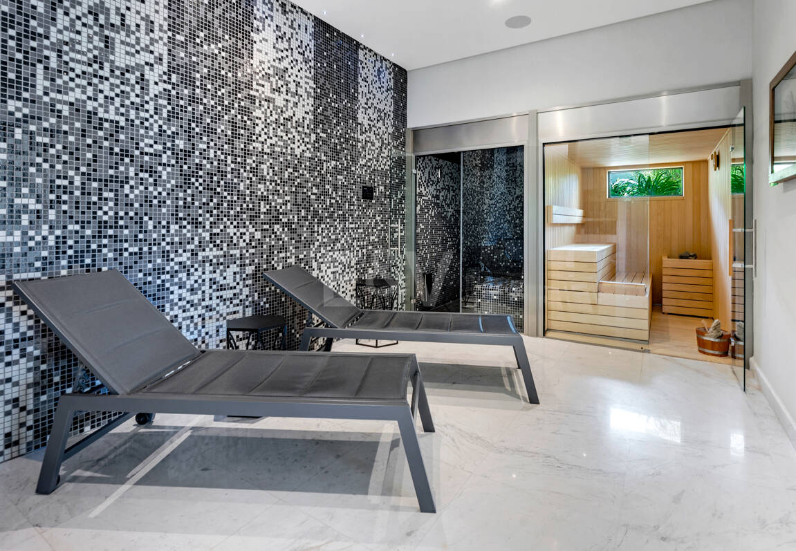 Grand Classical Villa z widokiem na Morze Panoramiczne i Golf