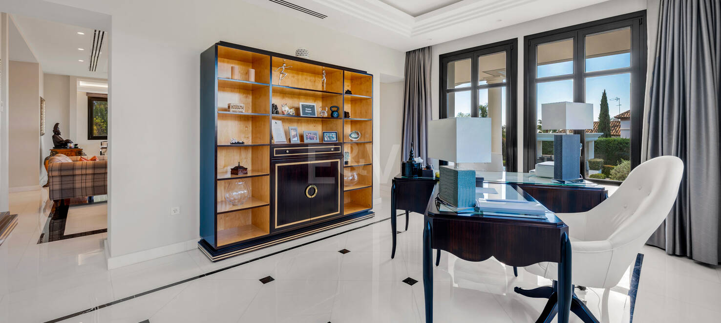 Grand Classical Villa z widokiem na Morze Panoramiczne i Golf