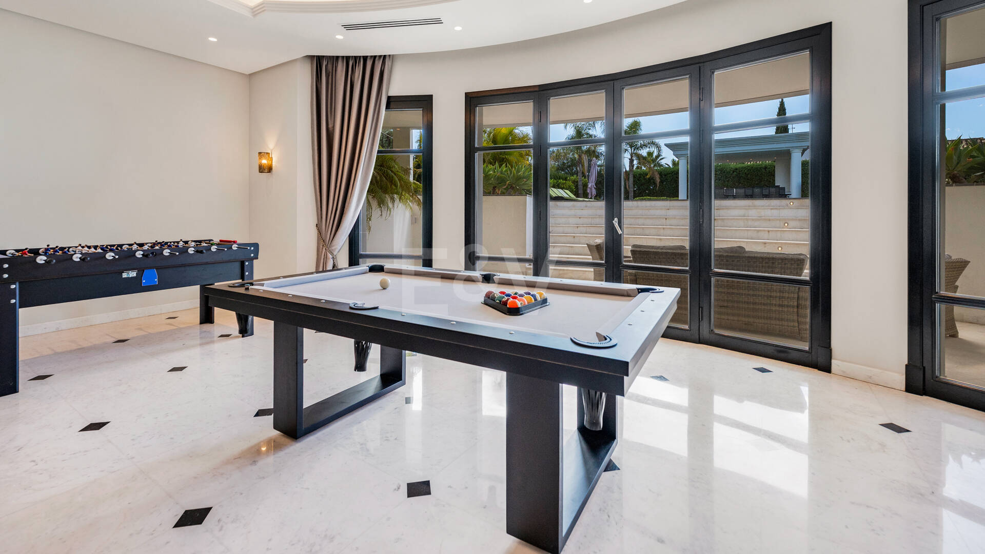 Grand Classical Villa z widokiem na Morze Panoramiczne i Golf