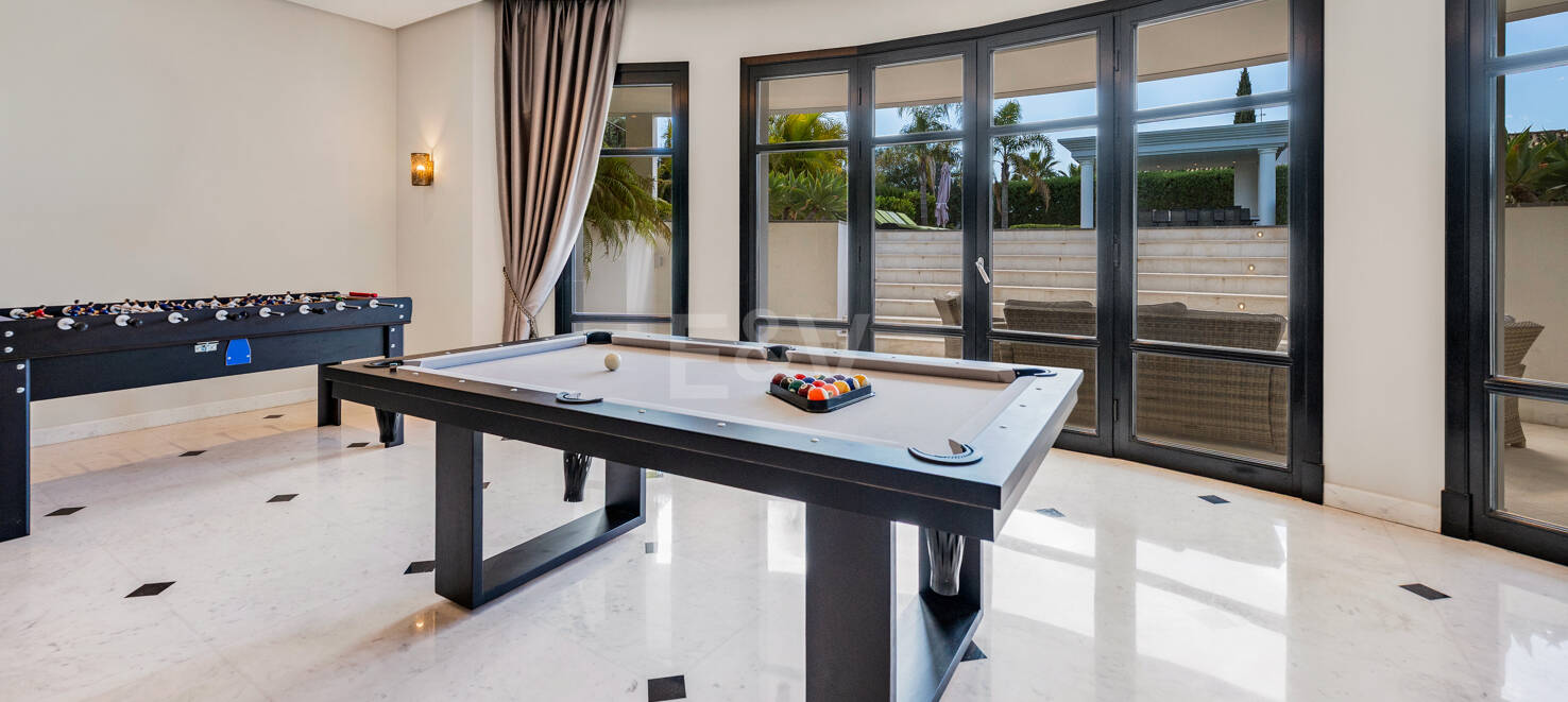 Grand Classical Villa z widokiem na Morze Panoramiczne i Golf