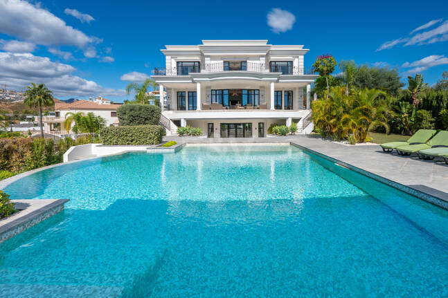 Grand Classical Villa z widokiem na Morze Panoramiczne i Golf