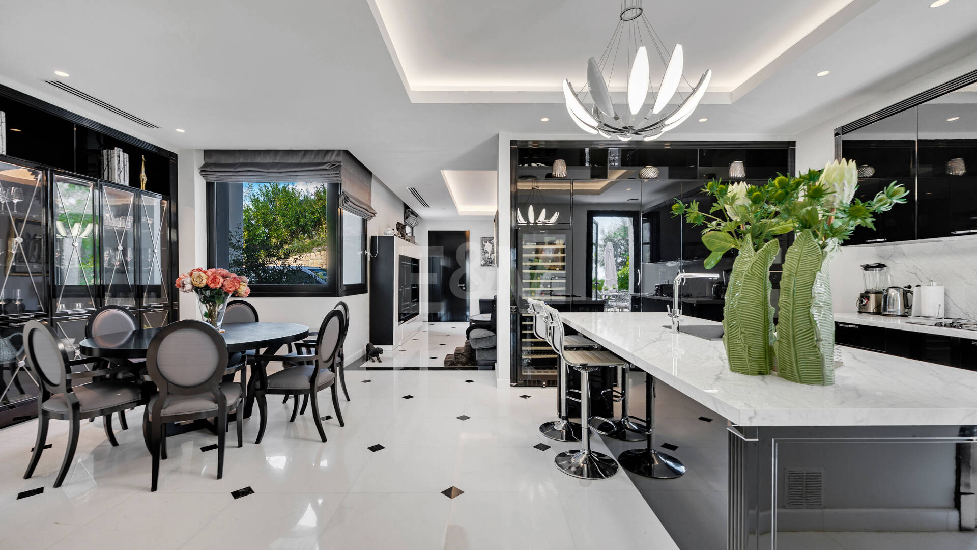 Grand Classical Villa z widokiem na Morze Panoramiczne i Golf