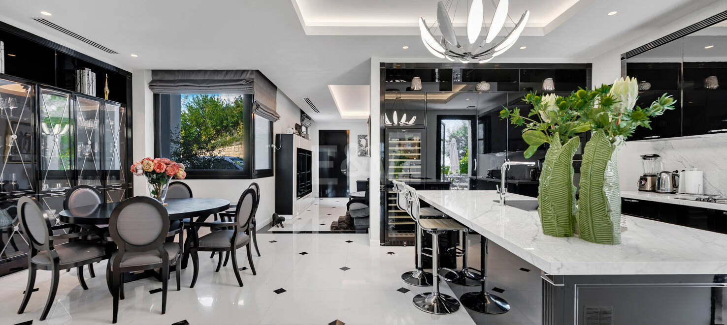 Grand Classical Villa z widokiem na Morze Panoramiczne i Golf