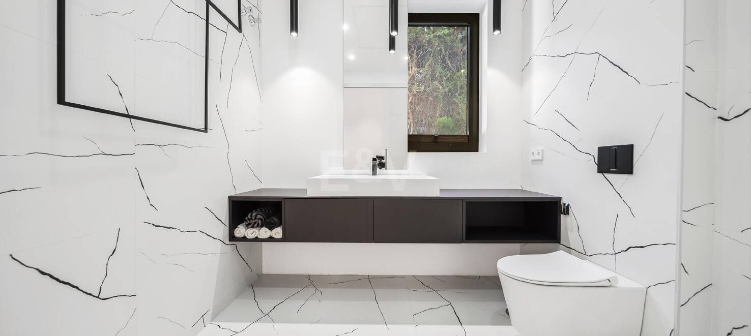 Modern Luxury Villa with Timeless Scandinavian Design