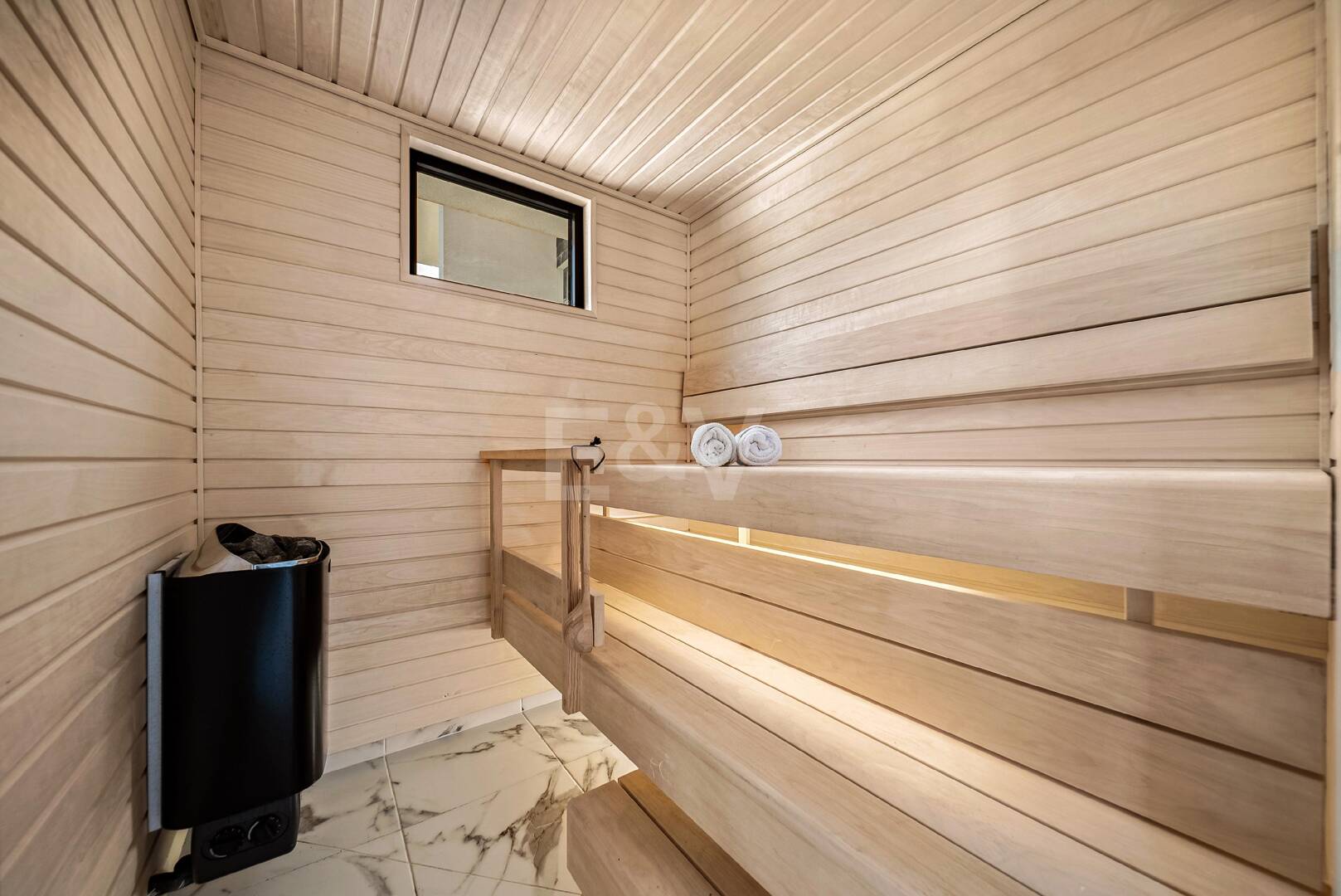 Modern Luxury Villa with Timeless Scandinavian Design Close to the Beach