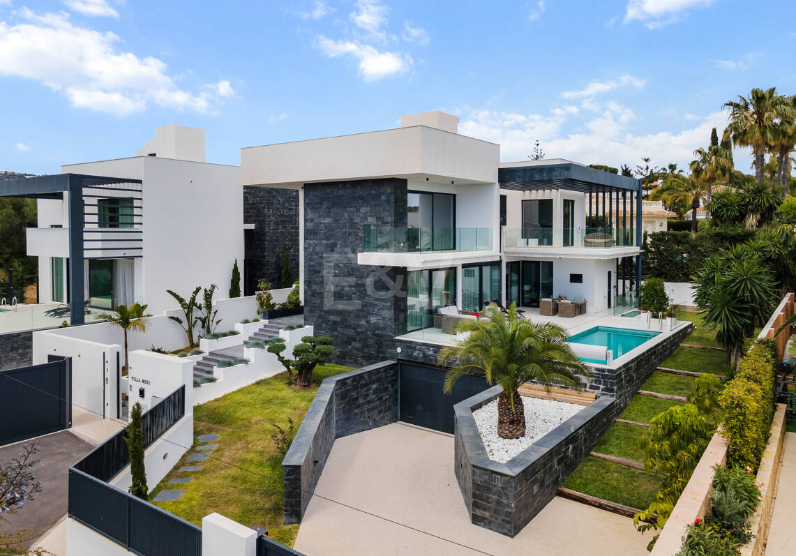 Modern lyx Villa med tidlös skandinavisk design nära stranden