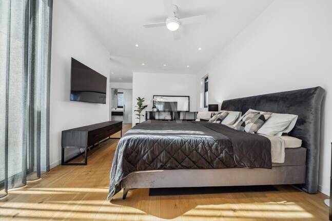 Modern Luxury Villa with Timeless Scandinavian Design Close to the Beach