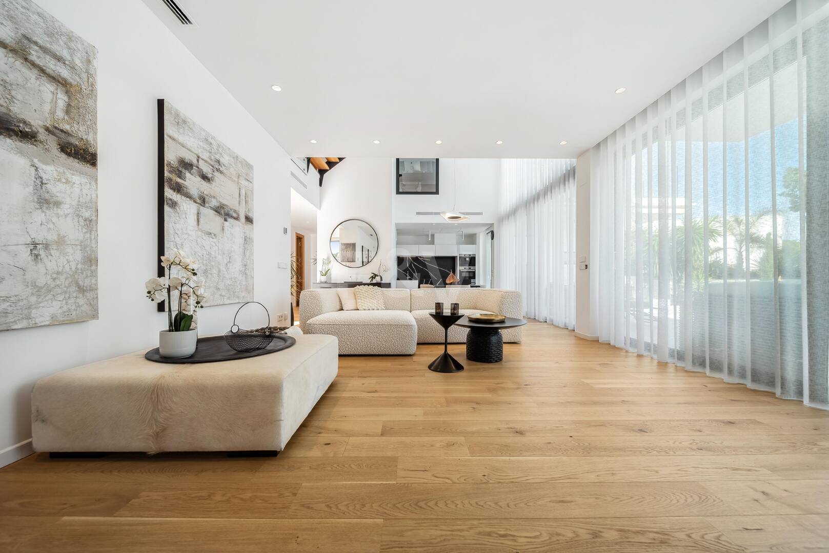 Modern Luxury Villa with Timeless Scandinavian Design Close to the Beach