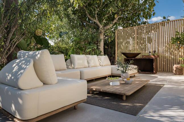 Moderne Eleganz mit Großzügigen Terrassen im Herzen der Goldenen Meile