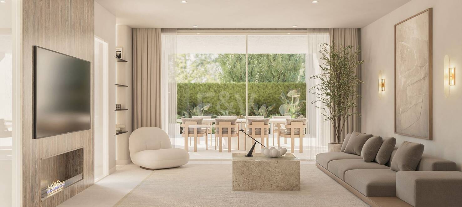 Modern Elegance in the Heart of The Golden Mile