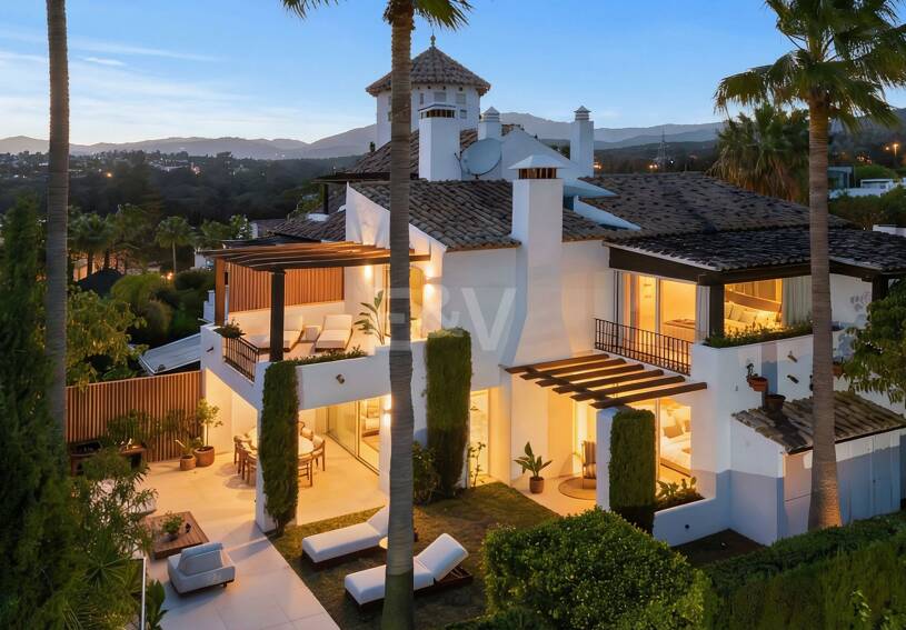 Moderne Eleganz mit Großzügigen Terrassen im Herzen der Goldenen Meile