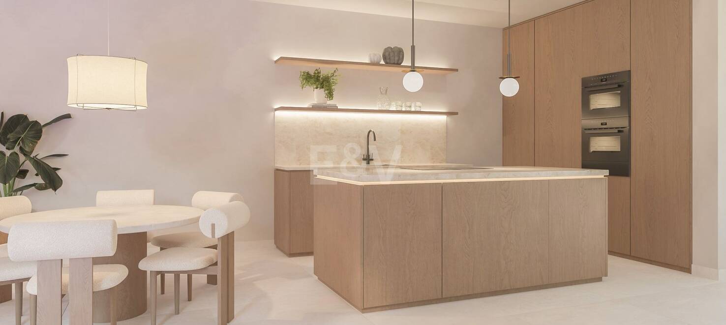 Modern Elegance in the Heart of The Golden Mile