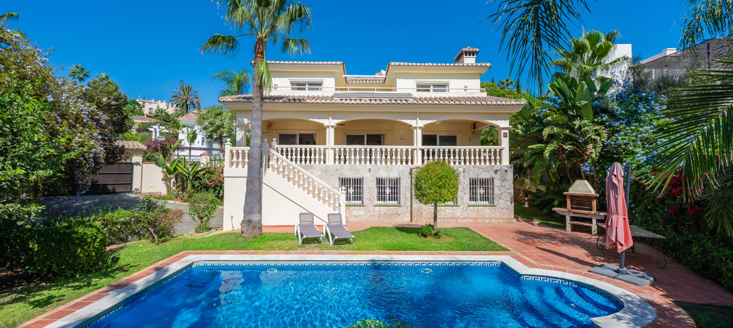 Villa till salu i Marbella Golden Mile