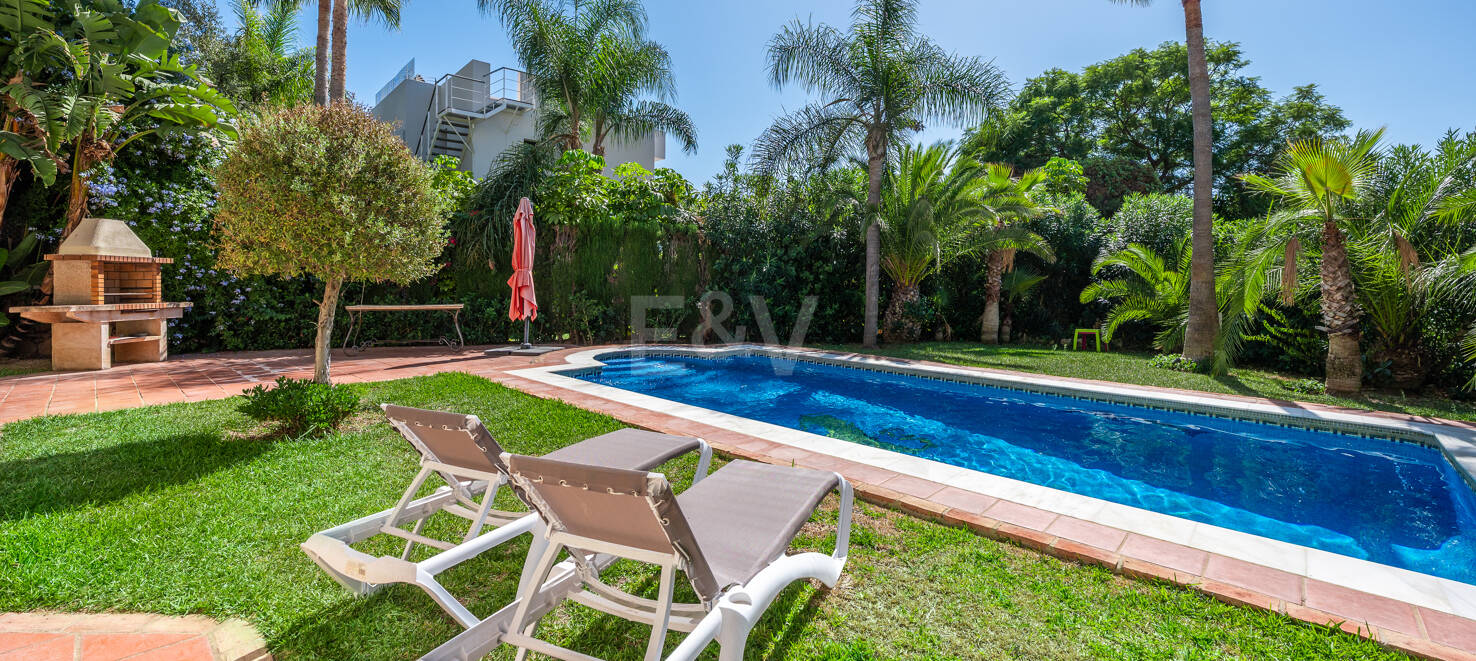 Villa till salu i Marbella Golden Mile