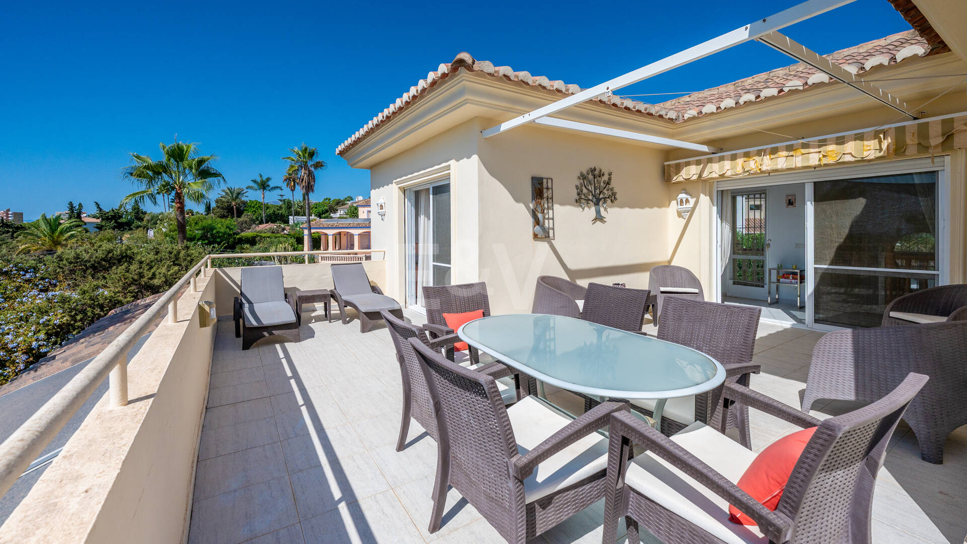 Villa méditerranéenne avec jardin mature et piscine à Marbesa