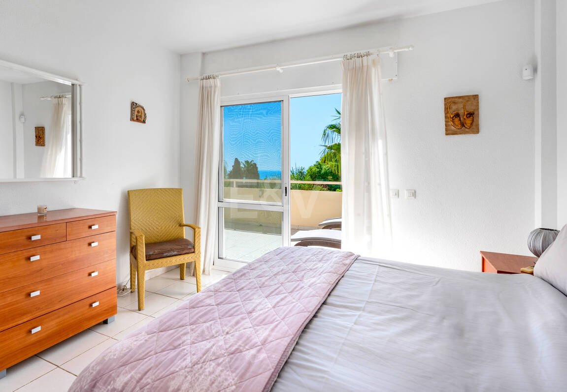 Mediterranean Villa with Mature Garden and Pool in Marbesa