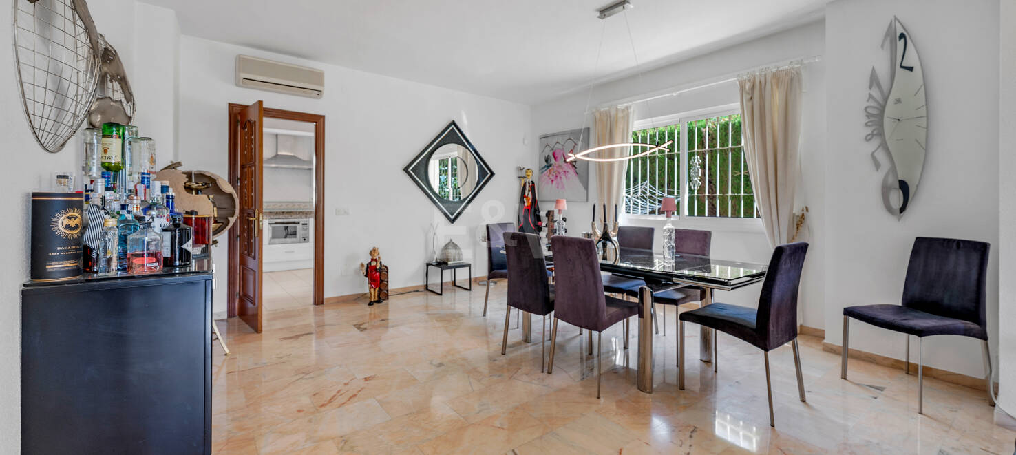 Villa till salu i Marbella Golden Mile