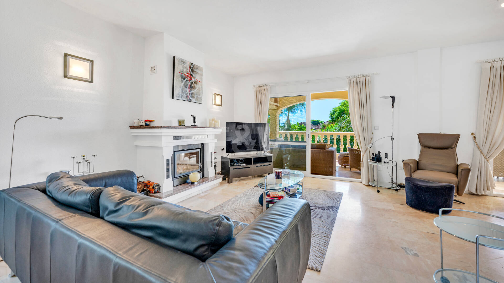 Villa méditerranéenne avec jardin mature et piscine à Marbesa