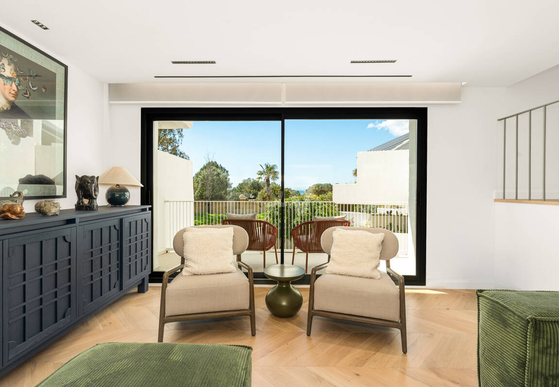 Elegant Duplex Apartment in Río Real – Walking Distance to the Beach