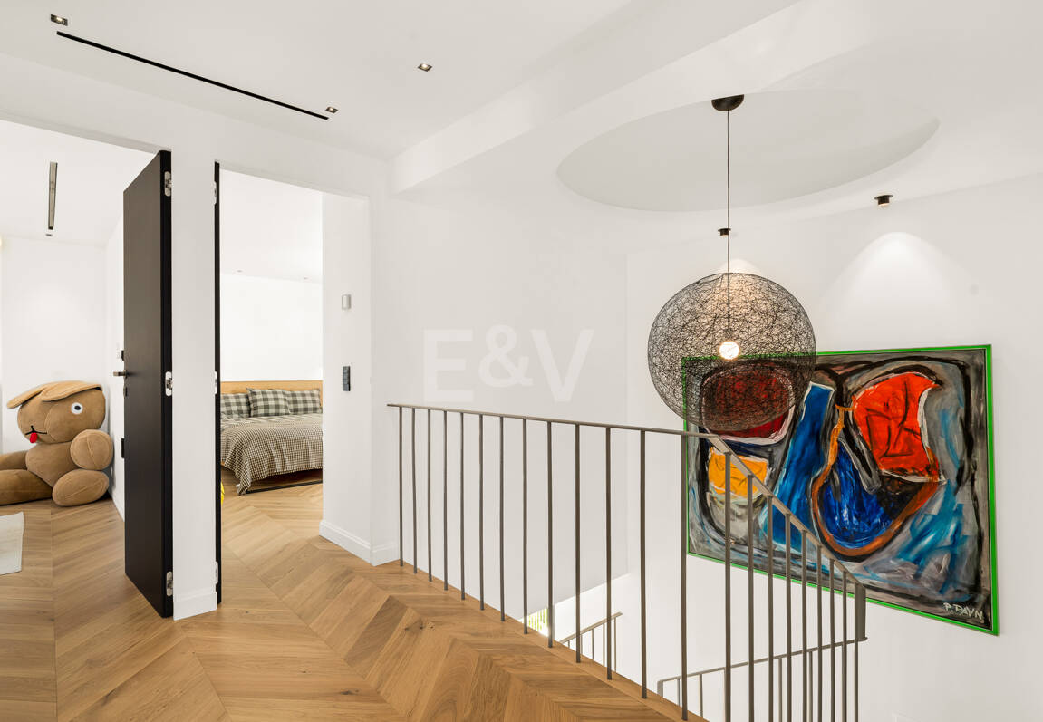 Elegant Duplex Apartment in Río Real – Walking Distance to the Beach