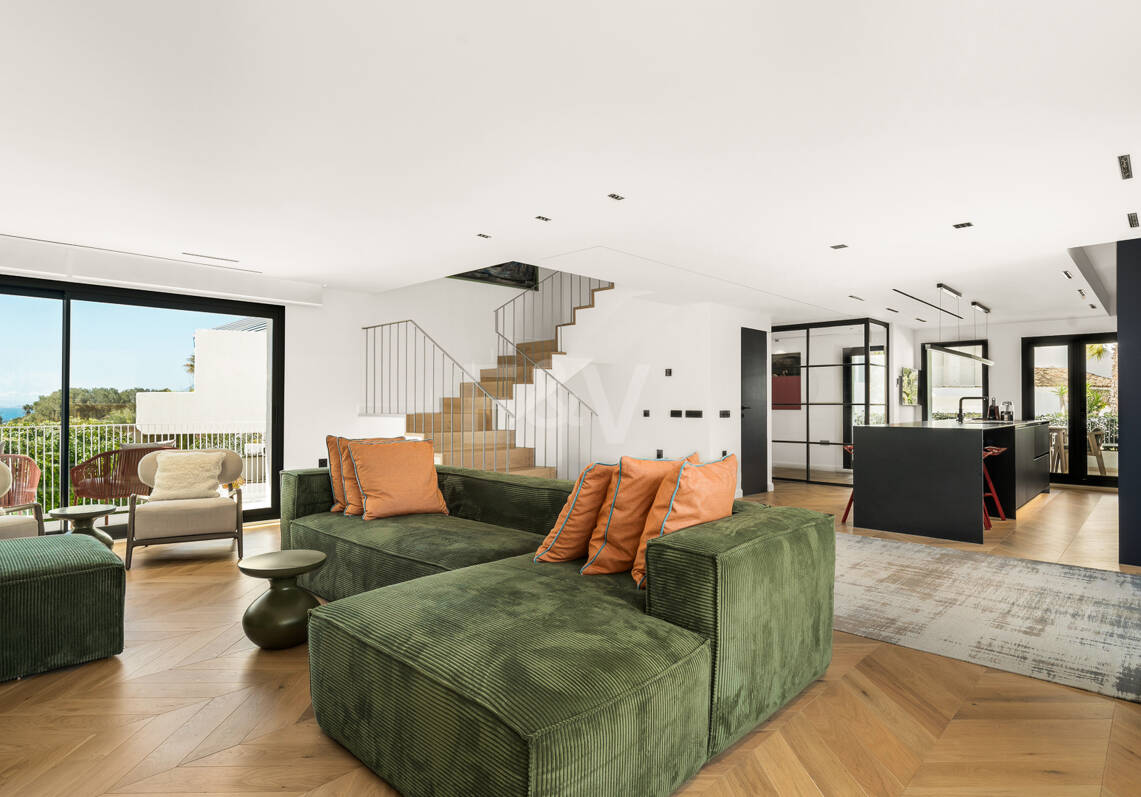 Elegant Duplex Apartment in Río Real – Walking Distance to the Beach