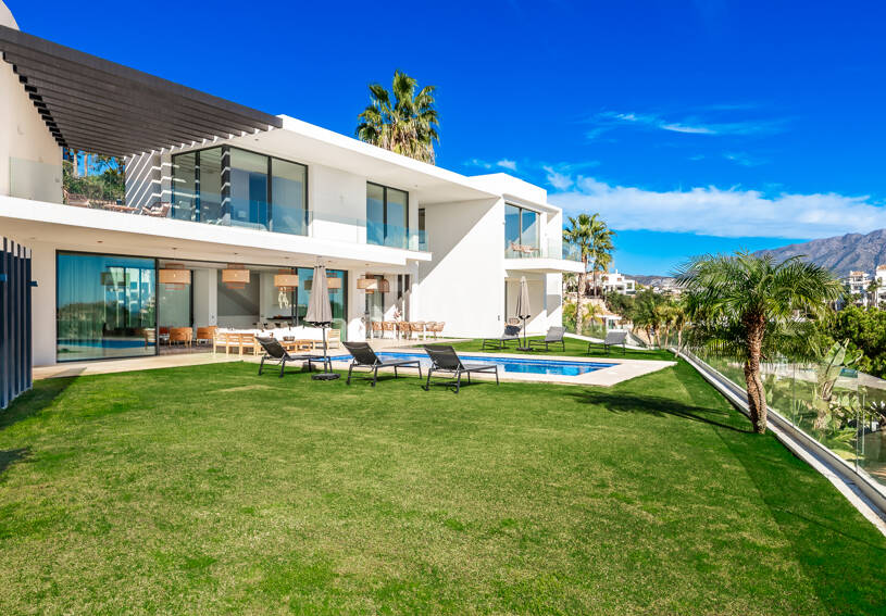 Architectural Gem With Open Sea and Mountain Views