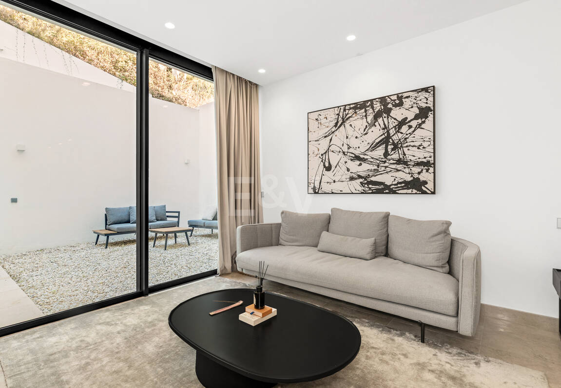 Architectural Gem With Open Sea and Mountain Views