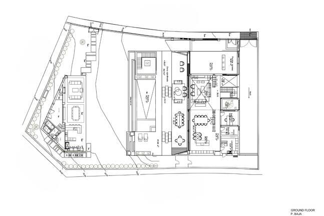 Grand Contemporary Villa with Luxury Amenities and Prime Golfside Living