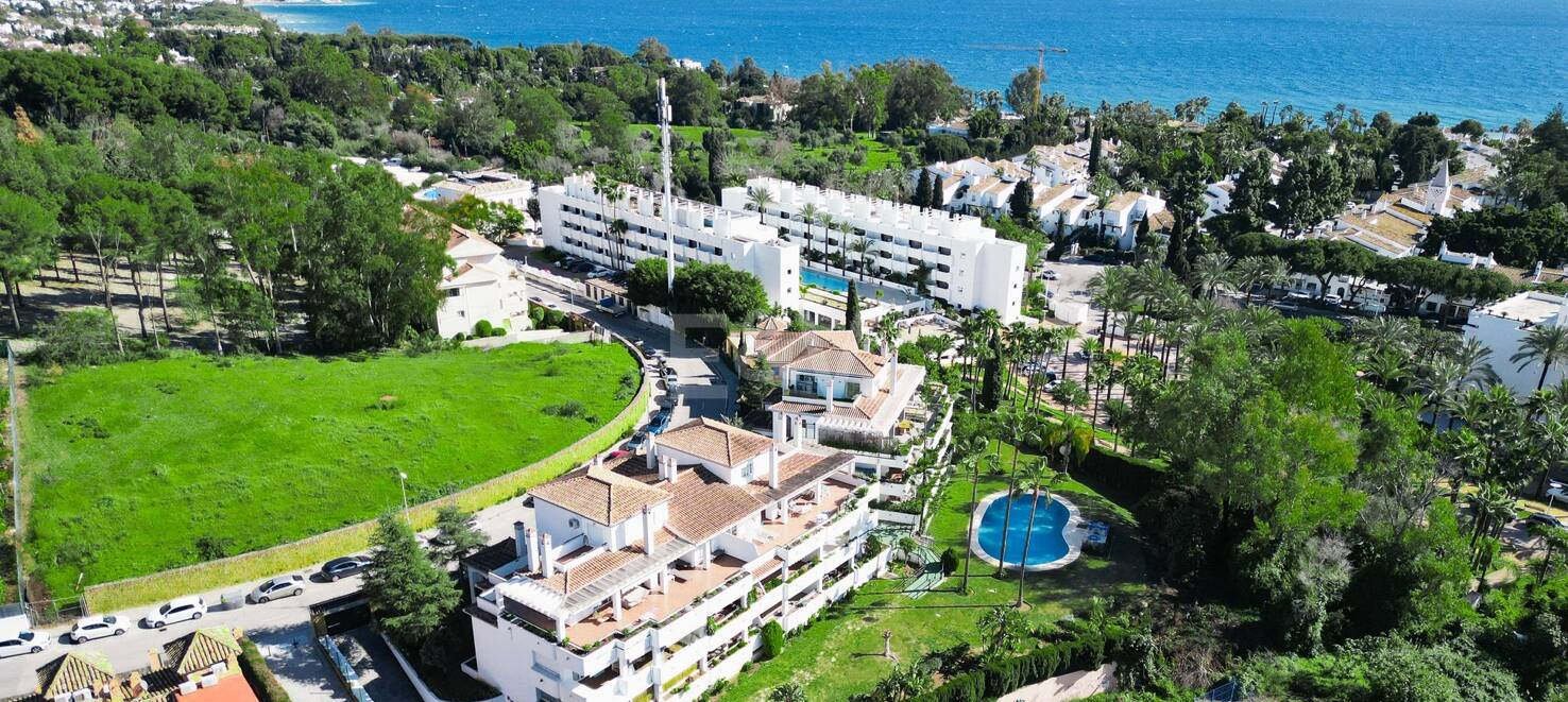 Elegant Ground Floor Apartment on Marbella’s Golden Mile