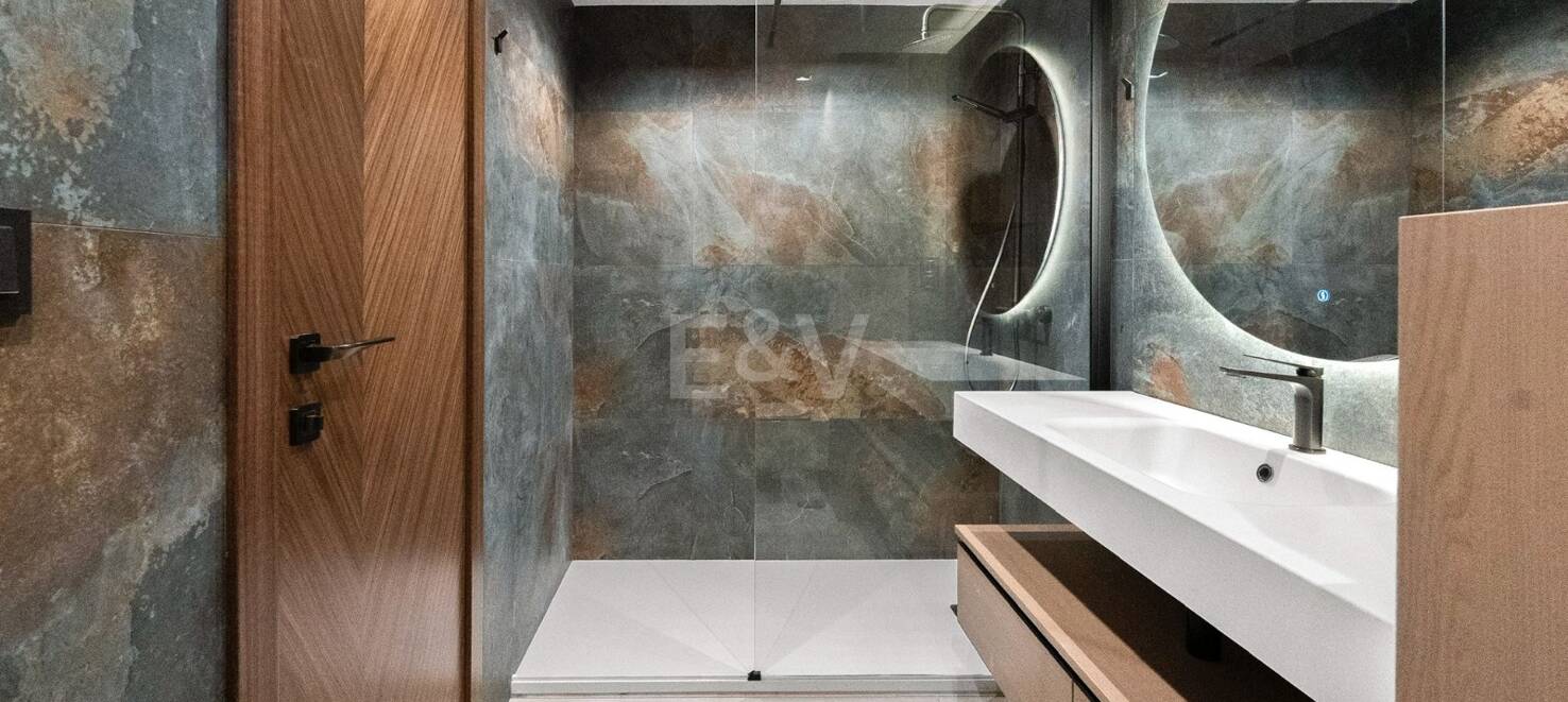 Elegant Ground Floor Apartment on Marbella’s Golden Mile