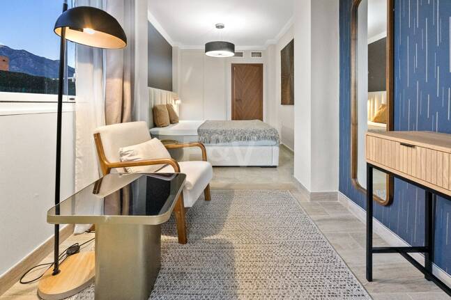 Sofisticado apartamento en una comunidad privada cerca de los mejores servicios de Marbella