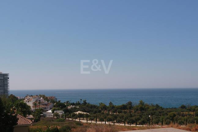 Outstanding Investment Opportunity – Four Plots with Villa Projects