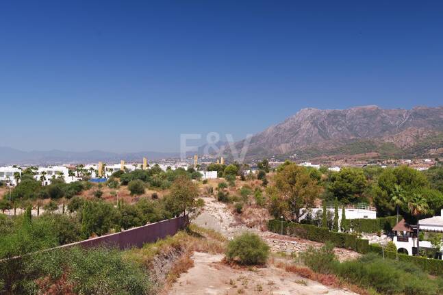 Outstanding Investment Opportunity – Four Plots with Villa Projects