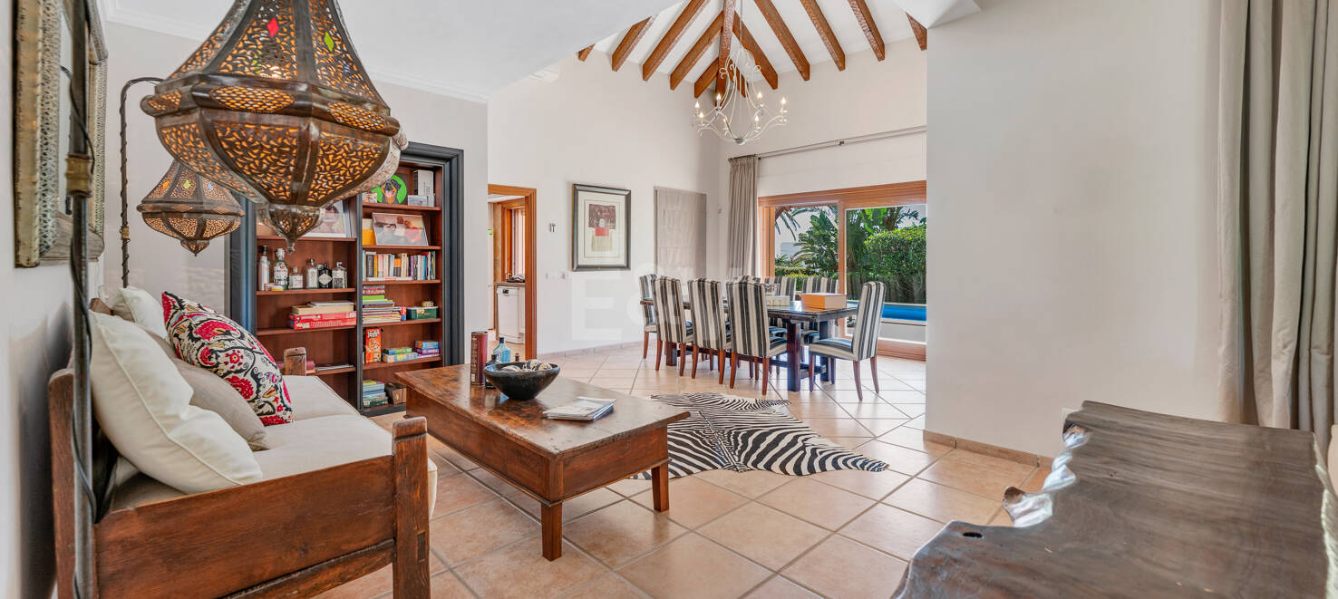 Elegancia mediterránea por Melvin Villaroel