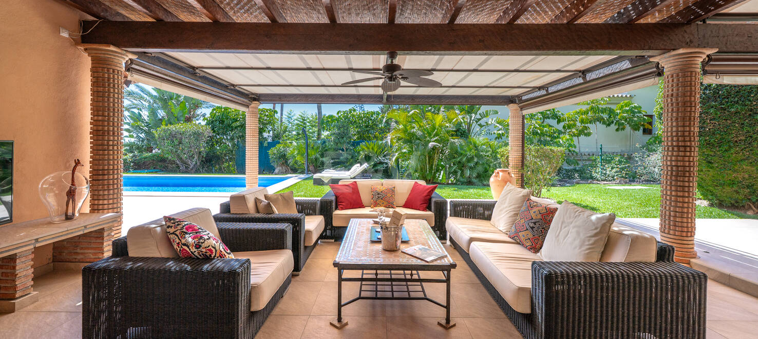 Elegancia mediterránea por Melvin Villaroel