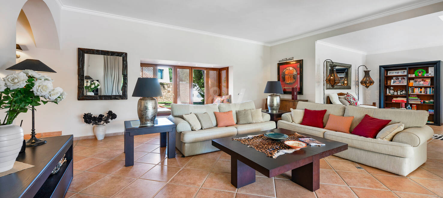 Elegancia mediterránea por Melvin Villaroel